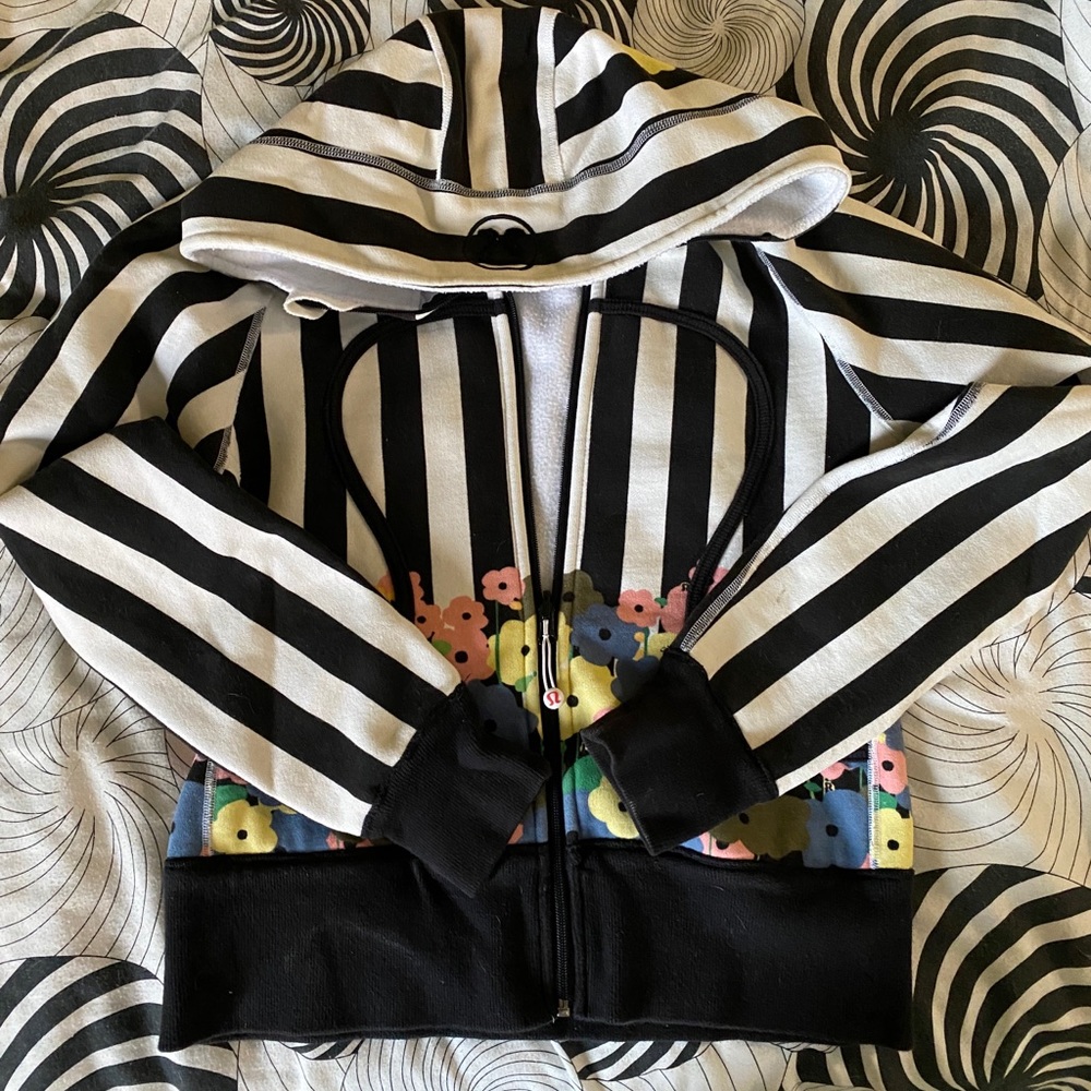 Lululemon Scuba Hoodie
